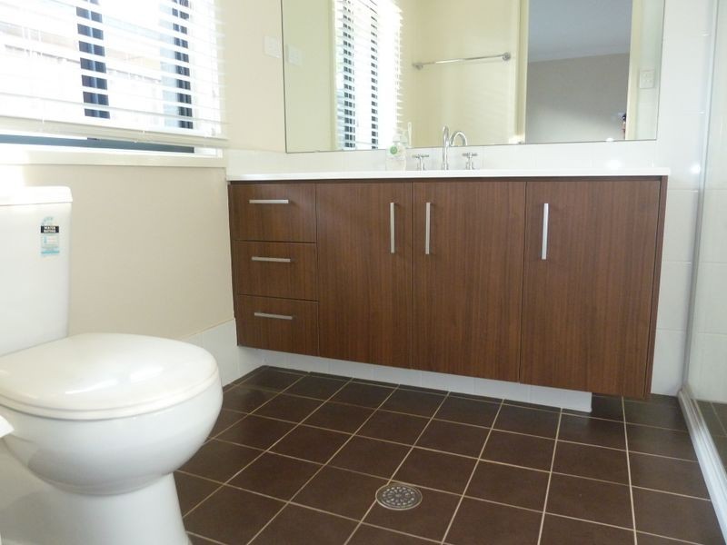 11 Seaberry Street, Sussex Inlet NSW 2540