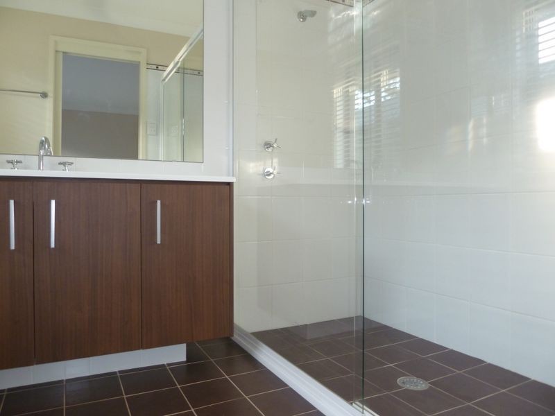 11 Seaberry Street, Sussex Inlet NSW 2540