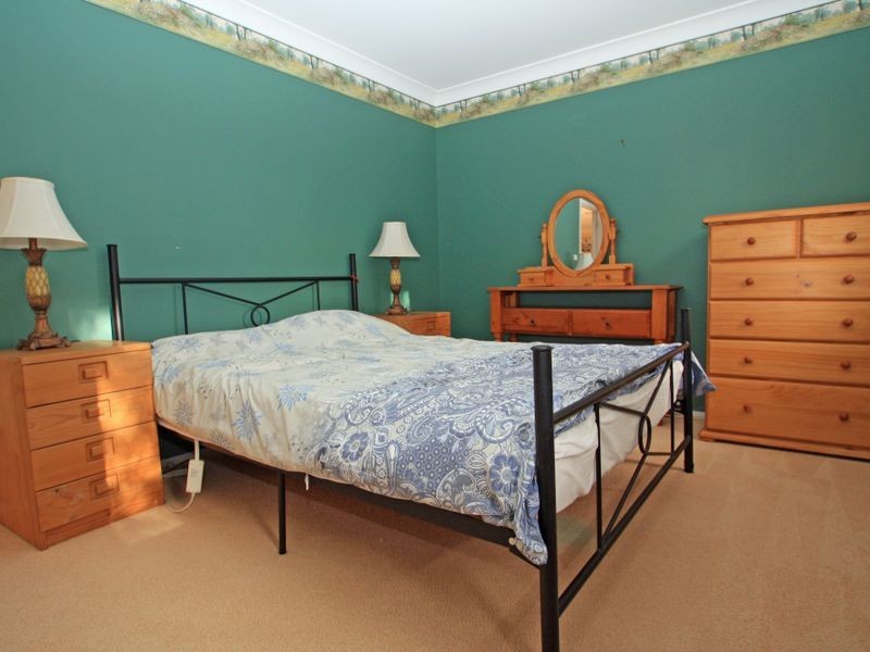 24 Waterhaven Avenue, Berrara NSW 2540
