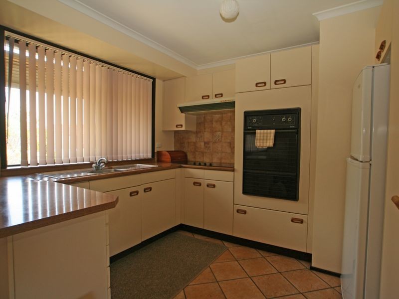 40 Whimbrel Drive, Sussex Inlet NSW 2540