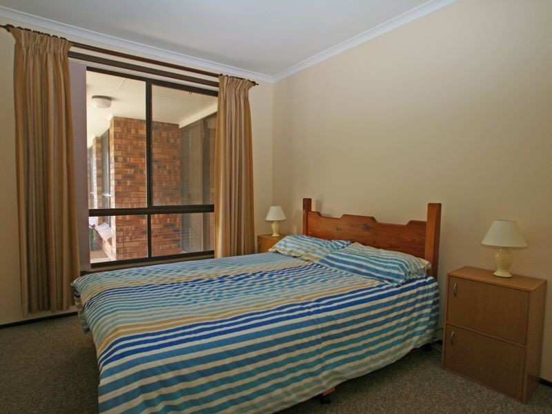 40 Whimbrel Drive, Sussex Inlet NSW 2540