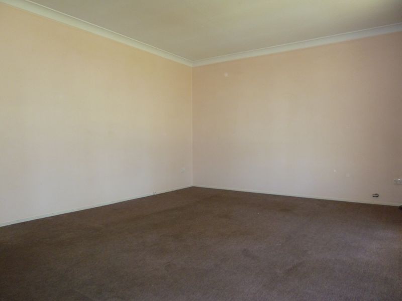 31 Glanville Road, Sussex Inlet NSW 2540