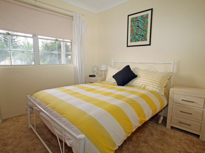 32 Surfway Avenue, Berrara NSW 2540