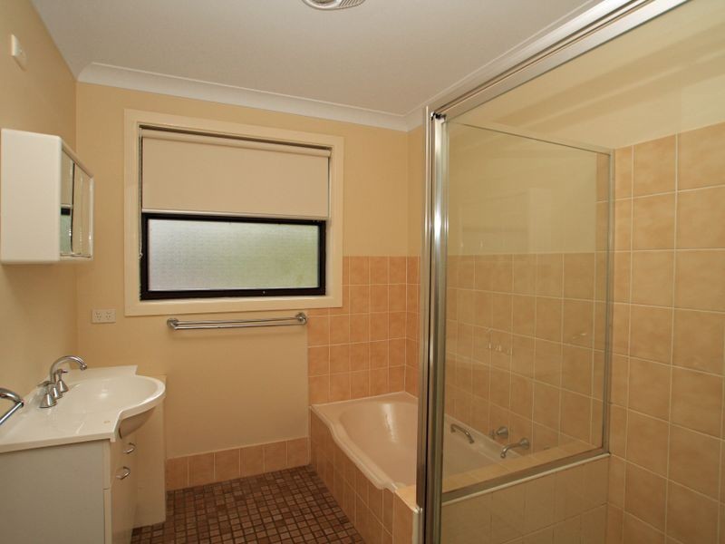 22 Waterhaven Avenue, Berrara NSW 2540