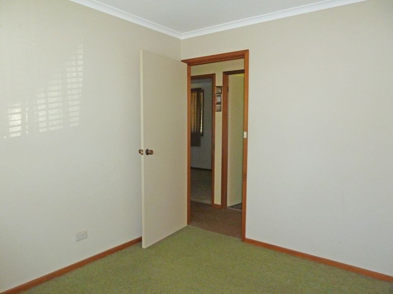 13 Tradewinds Avenue, Sussex Inlet NSW 2540
