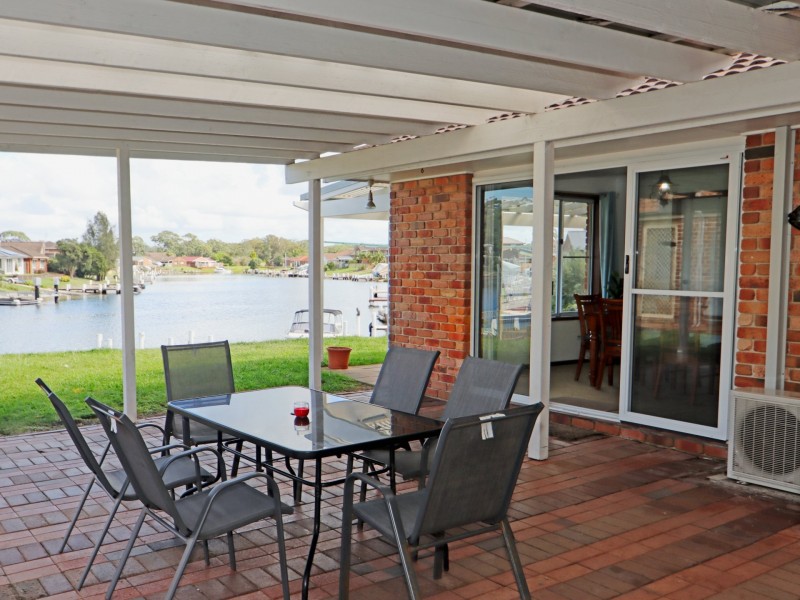 8 Dotterel Place, Sussex Inlet NSW 2540
