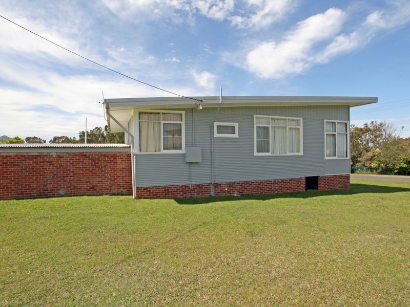 14 Wirreecoo Rd, Berrara NSW 2540