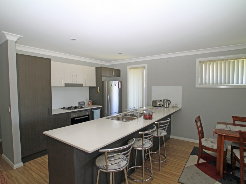 6 Peacehaven Way, Sussex Inlet NSW 2540