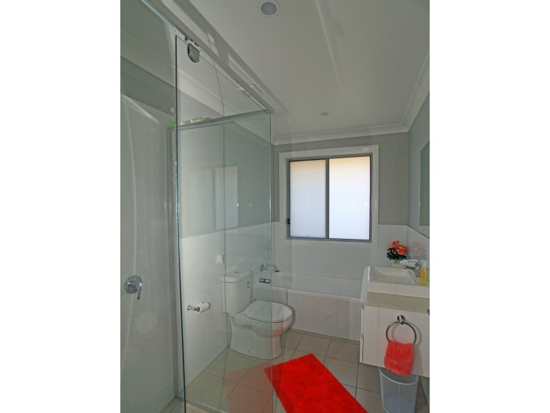 6 Peacehaven Way, Sussex Inlet NSW 2540