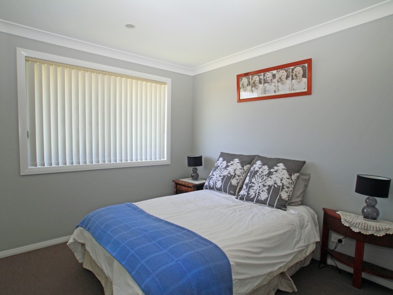 6 Peacehaven Way, Sussex Inlet NSW 2540