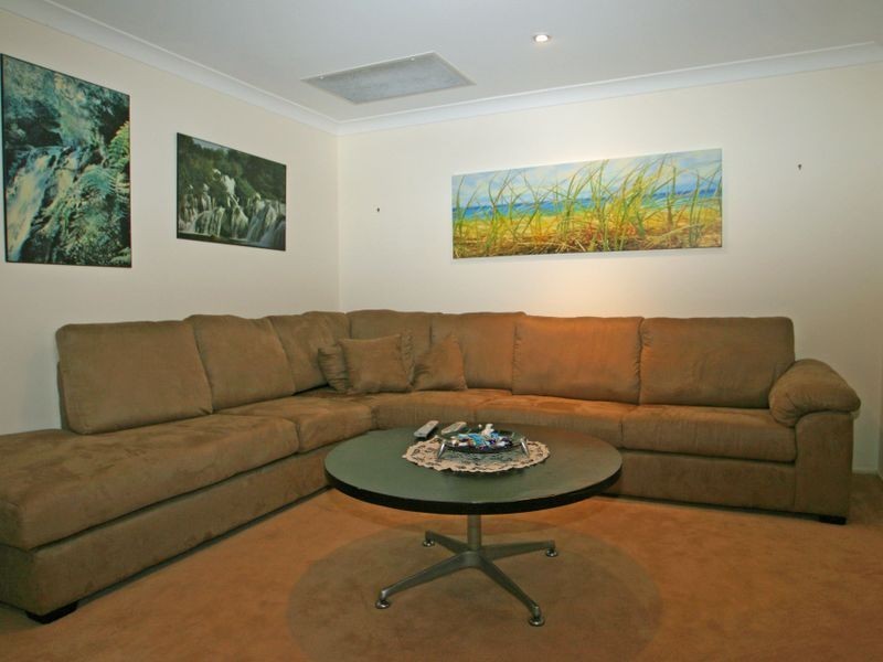 13 Thora Street, Sussex Inlet NSW 2540