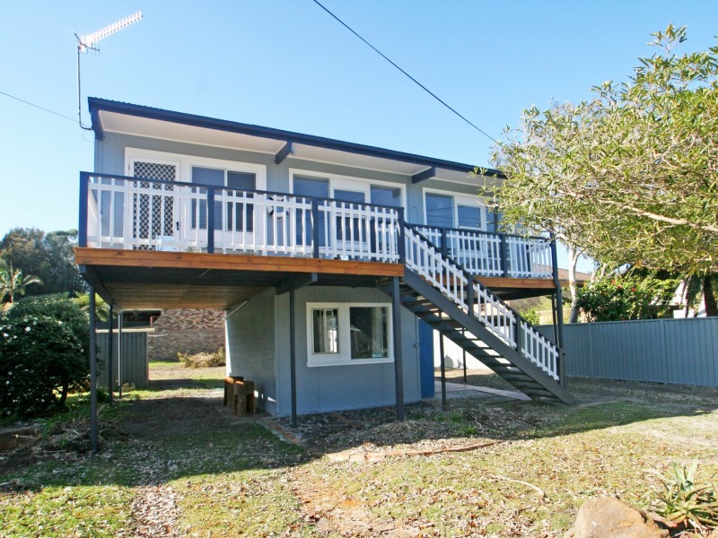 22 Beachview Avenue, Berrara NSW 2540