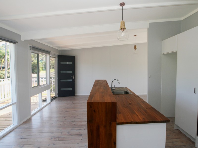 22 Beachview Avenue, Berrara NSW 2540