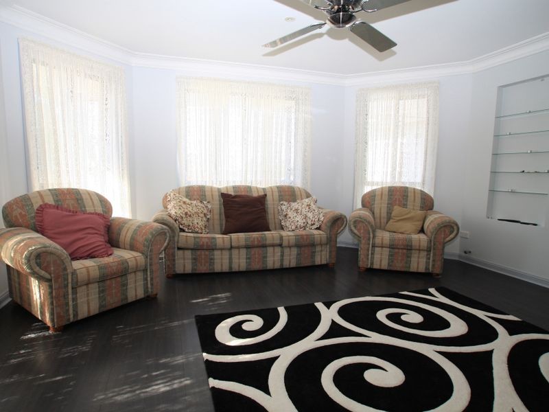 14 Inlet Avenue, Sussex Inlet NSW 2540