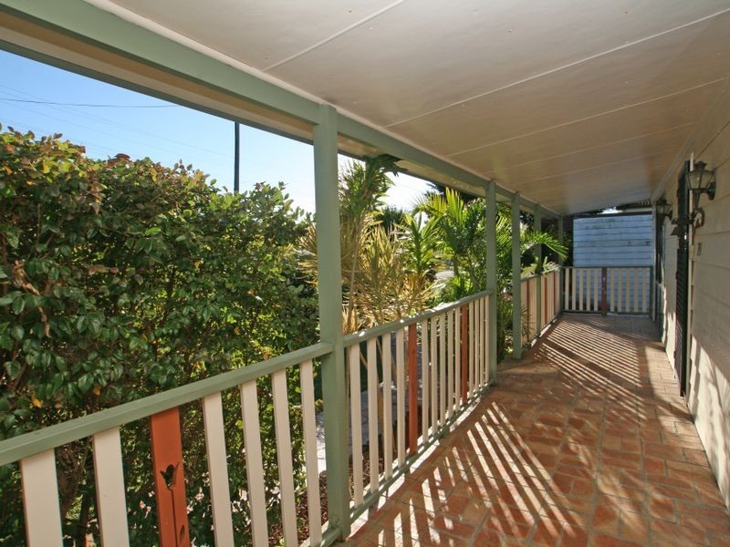 79 Sussex Inlet Road, Sussex Inlet NSW 2540
