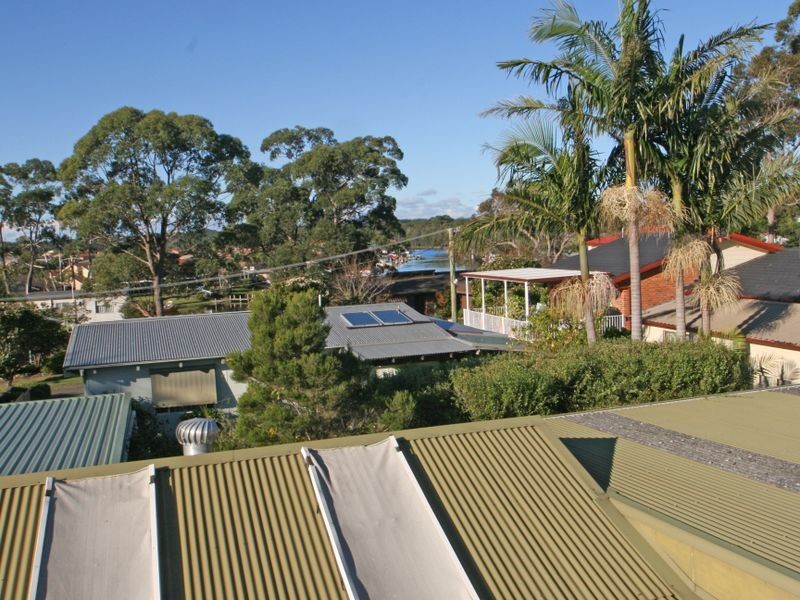 79 Sussex Inlet Road, Sussex Inlet NSW 2540