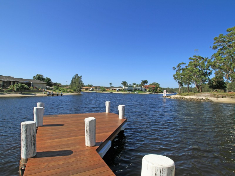 67 Cater Crescent, Sussex Inlet NSW 2540