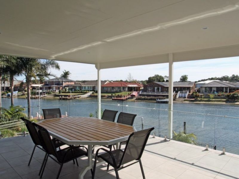 67 Cater Crescent, Sussex Inlet NSW 2540