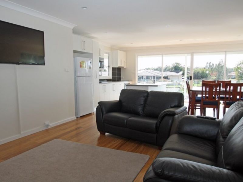 67 Cater Crescent, Sussex Inlet NSW 2540