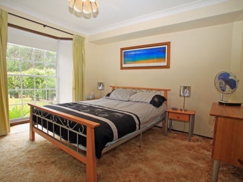 10 Sandpiper Way, Sussex Inlet NSW 2540