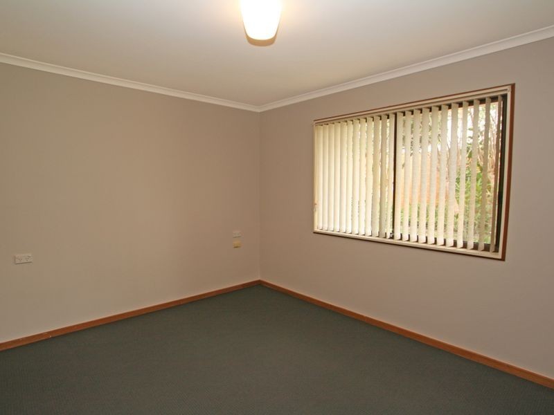 1/13 Edgewater Avenue, Sussex Inlet NSW 2540