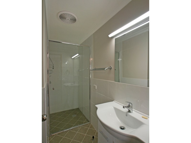 1/13 Edgewater Avenue, Sussex Inlet NSW 2540