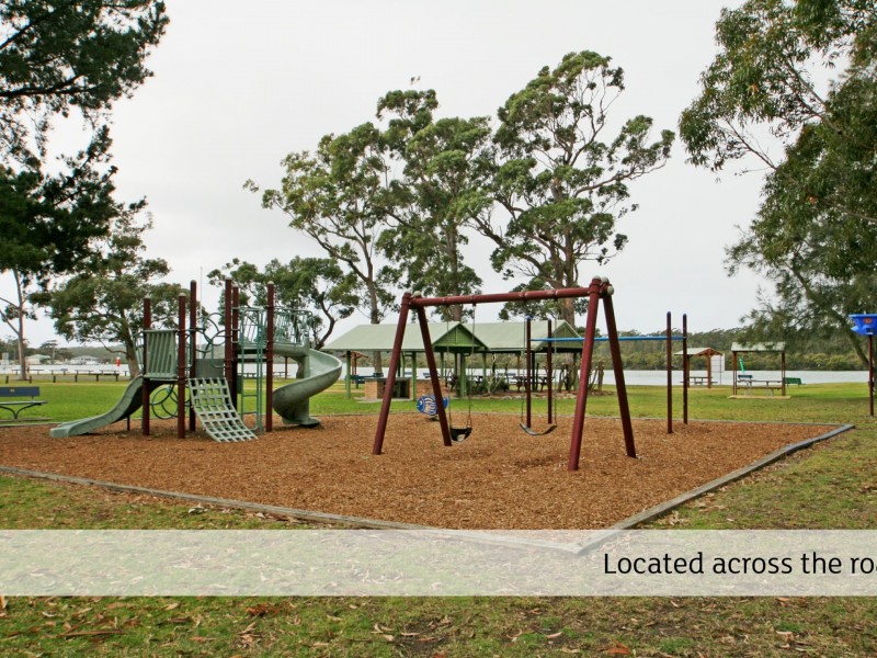 1/13 Edgewater Avenue, Sussex Inlet NSW 2540