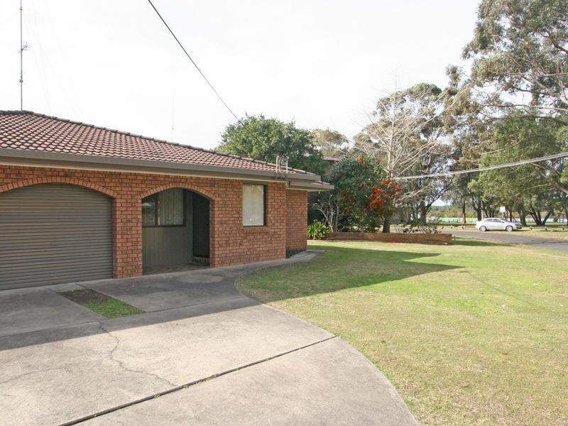 2/13 Edgewater Avenue, Sussex Inlet NSW 2540