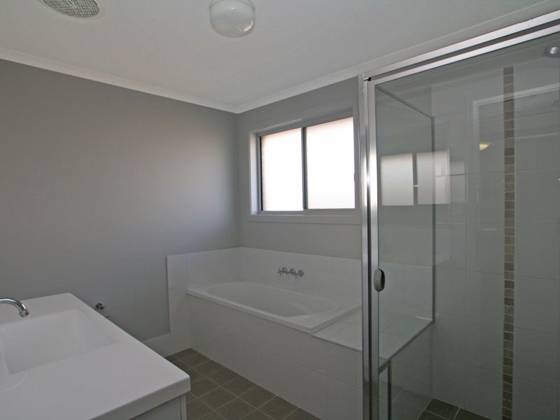14 Chichester Road, Sussex Inlet NSW 2540