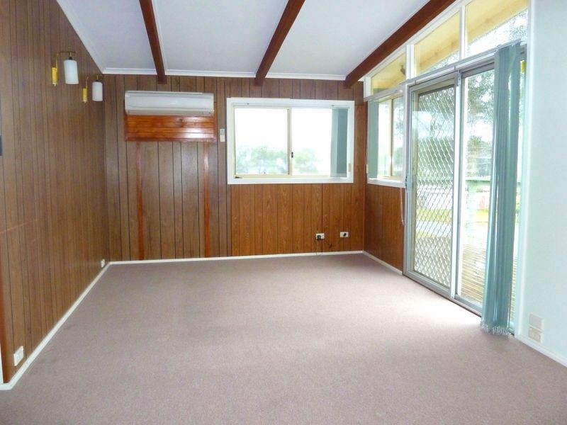 9 Voyager Avenue, Sussex Inlet NSW 2540
