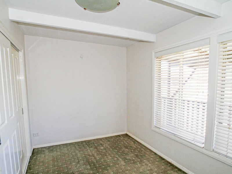 15 Ray Street, Sussex Inlet NSW 2540