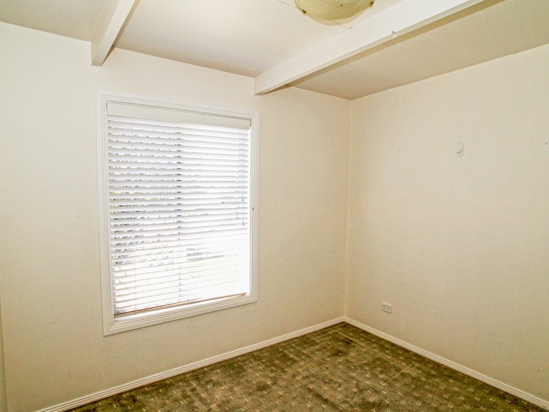 15 Ray Street, Sussex Inlet NSW 2540