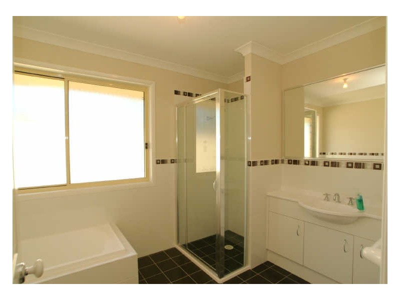 17 Murre Street, Sussex Inlet NSW 2540