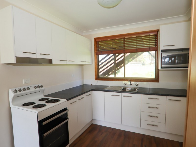 18 Beachway Avenue, Berrara NSW 2540