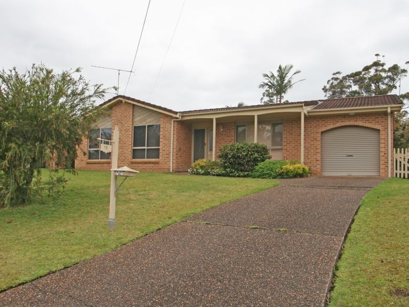 12 Suncrest Avenue, Sussex Inlet NSW 2540