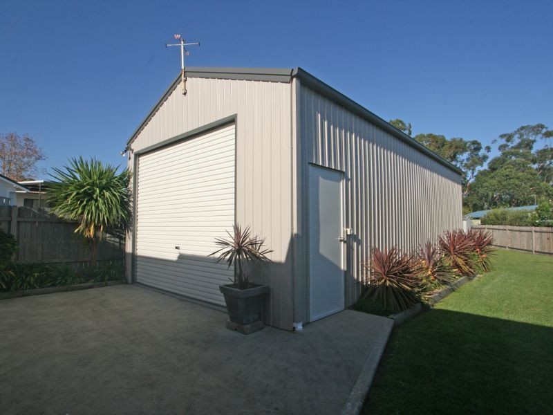 14 Lyons Road, Sussex Inlet NSW 2540