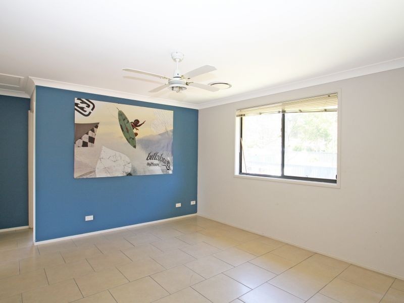 24 Suncrest Avenue, Sussex Inlet NSW 2540