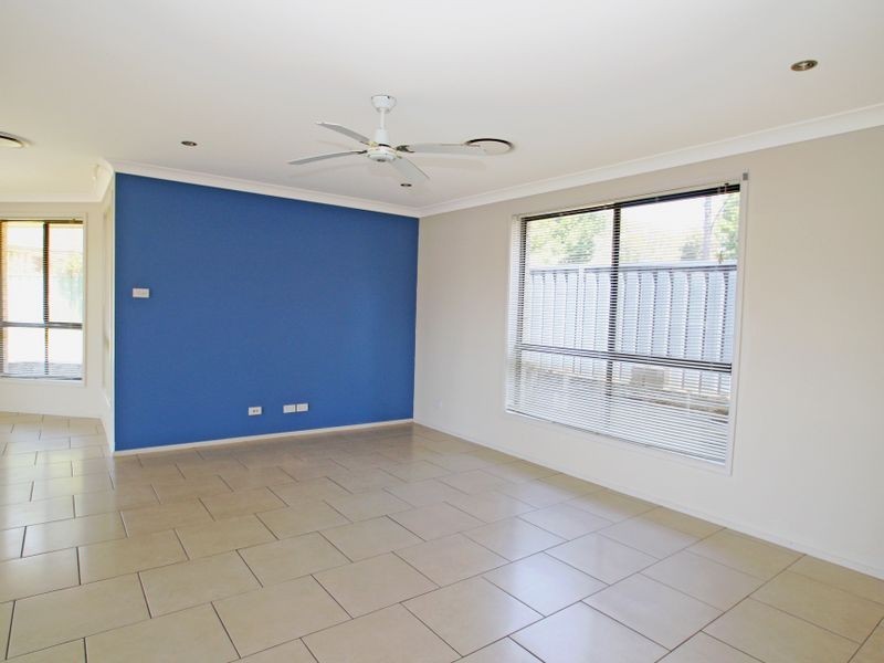 24 Suncrest Avenue, Sussex Inlet NSW 2540