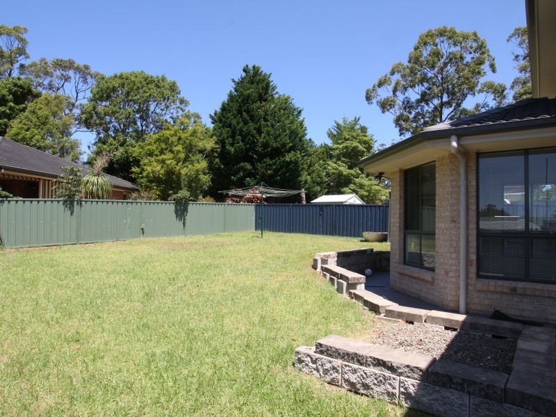 24 Suncrest Avenue, Sussex Inlet NSW 2540