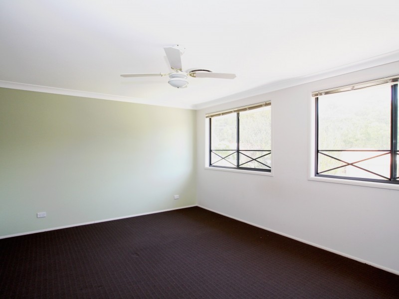 24 Suncrest Avenue, Sussex Inlet NSW 2540