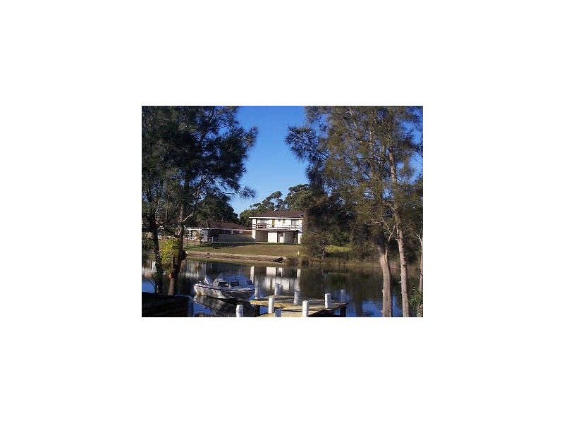 11 Sandpiper Way, Sussex Inlet NSW 2540