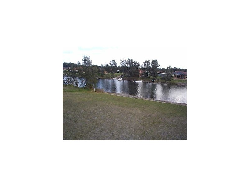 11 Sandpiper Way, Sussex Inlet NSW 2540