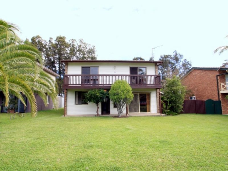 18 Beachway Avenue, Berrara NSW 2540