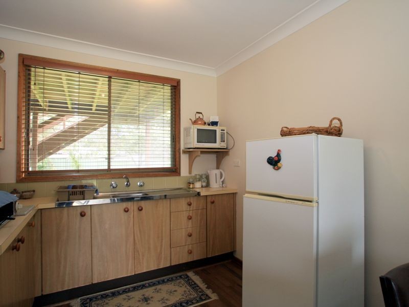 18 Beachway Avenue, Berrara NSW 2540