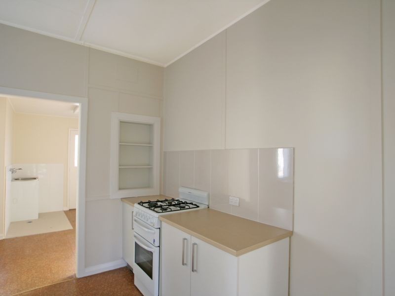 10 Banksia Street, Sussex Inlet NSW 2540