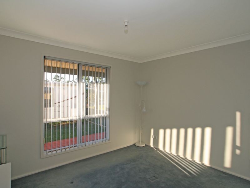 20 Lyons Road, Sussex Inlet NSW 2540