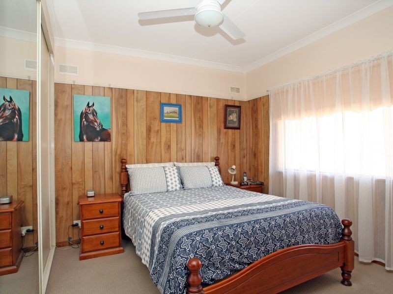 3 Riviera Avenue, Sussex Inlet NSW 2540