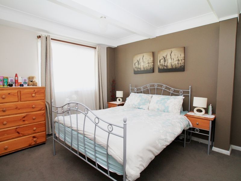 1 Greentree Avenue, Sussex Inlet NSW 2540