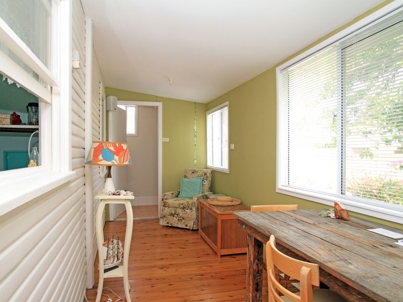 39 Lyons Road, Sussex Inlet NSW 2540