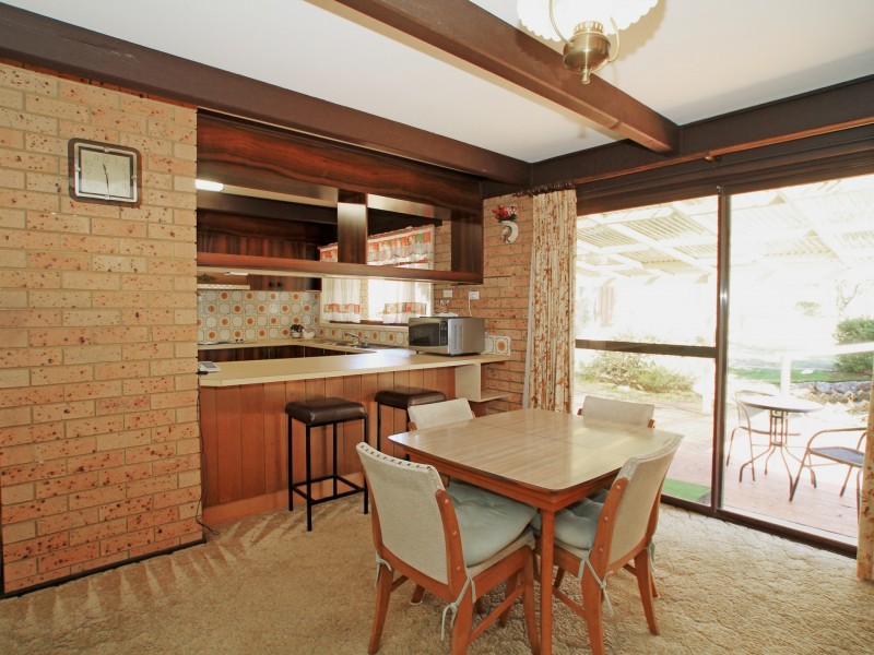 15 Tradewinds Avenue, Sussex Inlet NSW 2540